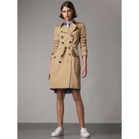 chelsea coat burberry|burberry chelsea long trench.